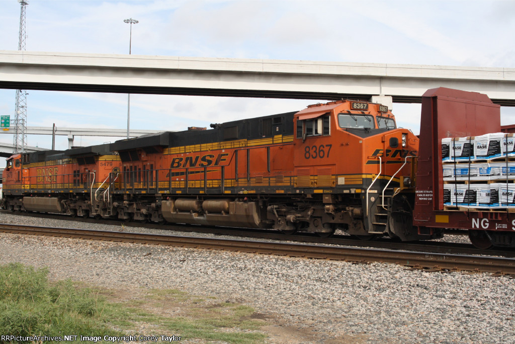 BNSF 8367